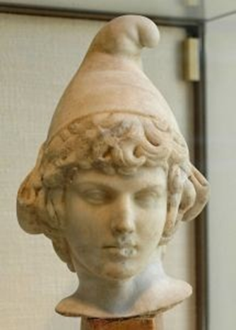 Προτομή της Άττιδοα με Φρυγικό πυλό (καπέλο)_αγαλματίδιο από Παριανό μάρμαρο 2ος αιώνας π.Χ